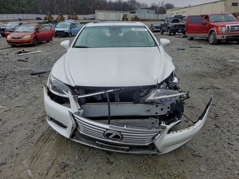 Photo 5 from auction – 2014 LEXUS LS 460 with VIN JTHBL5EF2E5129070