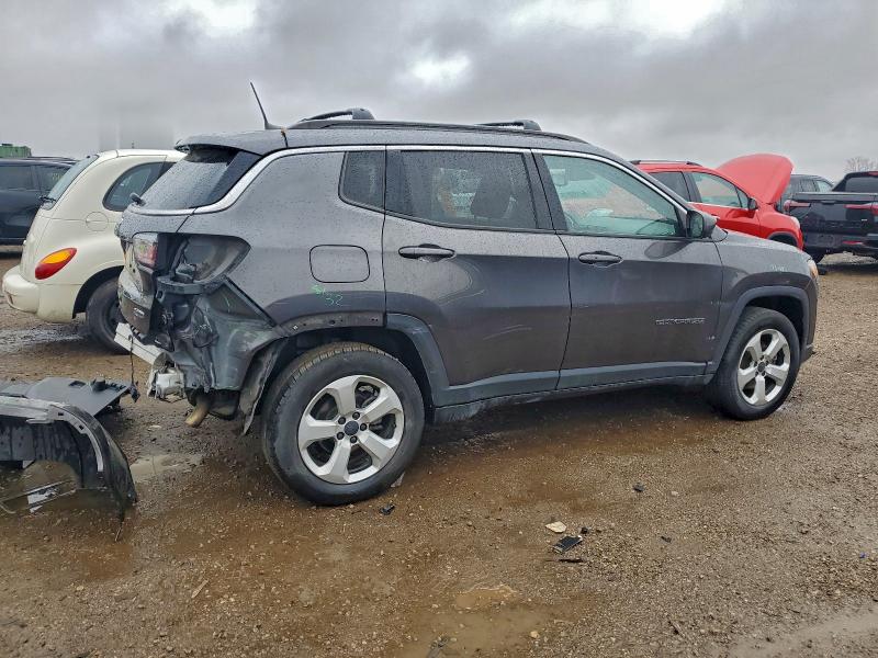 Photo 3 from auction – 2019 JEEP COMPASS LA with VIN 3C4NJDBB5KT599282