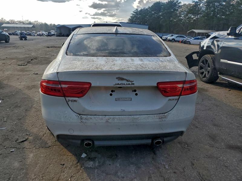 Photo 6 from auction – 2017 JAGUAR XE PREMIUM with VIN SAJAD4BV0HA976196