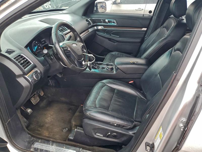 Photo 7 from auction – 2016 FORD EXPLORER L with VIN 1FM5K8F85GGA29518