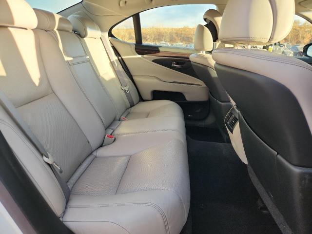 Photo 10 from auction – 2013 LEXUS LS 460 with VIN JTHCL5EF1D5019498