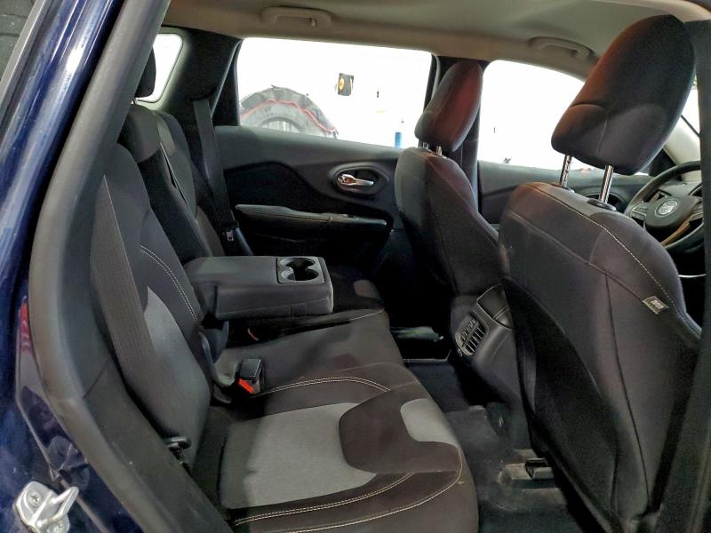 Photo 11 from auction – 2015 JEEP CHEROKEE S with VIN 1C4PJMAB7FW583966