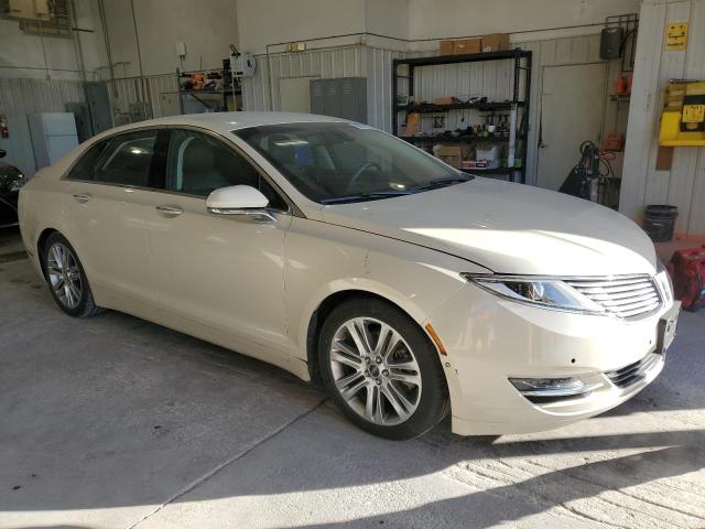 Photo 4 from auction – 2015 LINCOLN MKZ with VIN 3LN6L2G9XFR620229