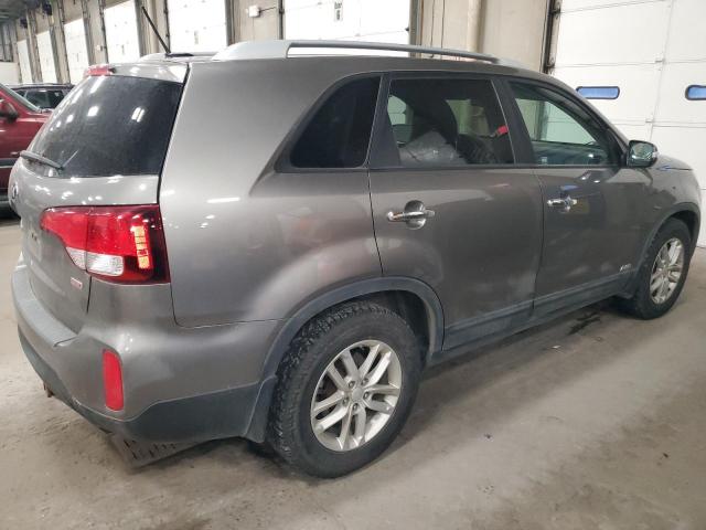 Photo 3 from auction – 2015 KIA SORENTO LX with VIN 5XYKTDA75FG563955
