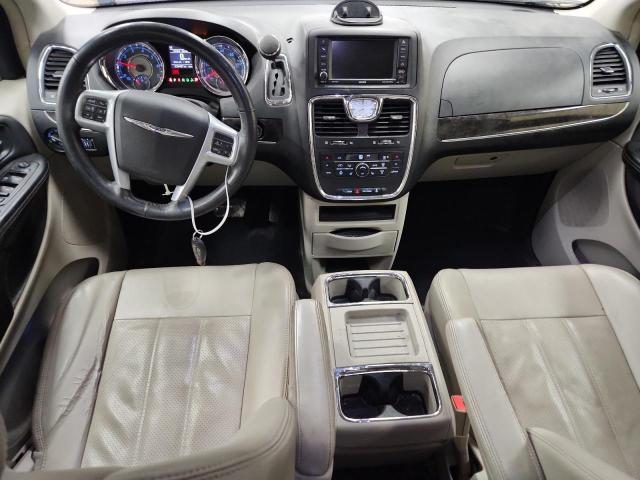 Photo 8 from auction – 2013 CHRYSLER TOWN & COU with VIN 2C4RC1CG4DR714870