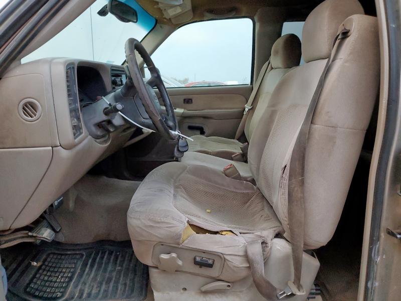 Photo 7 from auction – 2001 CHEVROLET SILVERADO with VIN 2GCEC19T211301827