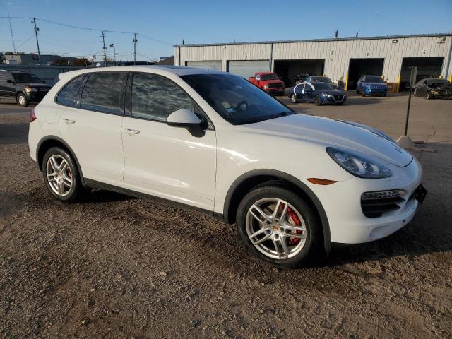 Photo 4 from auction – 2013 PORSCHE CAYENNE S with VIN WP1AB2A2XDLA86561