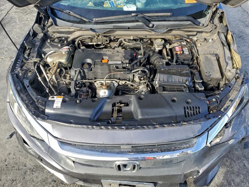 Photo 11 from auction – 2017 HONDA CIVIC LX with VIN 2HGFC2F5XHH528234