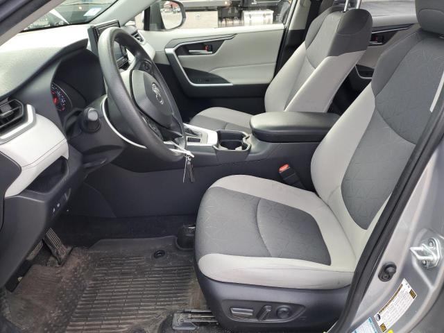 Photo 7 from auction – 2020 TOYOTA RAV4 XLE with VIN JTMP1RFV3LJ029008