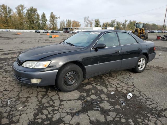 LEXUS ES 300 1998 with VIN JT8BF28G0W0130551 - Photo from auction