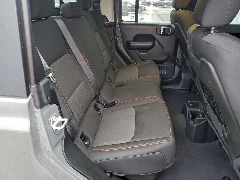 Photo 10 from auction – 2021 JEEP GLADIATOR with VIN 1C6JJTEG1ML581531