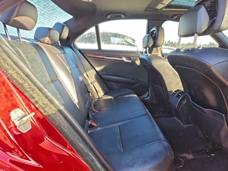 Photo 10 from auction – 2012 MERCEDES-BENZ C 300 4MAT with VIN WDDGF8BB6CF857442