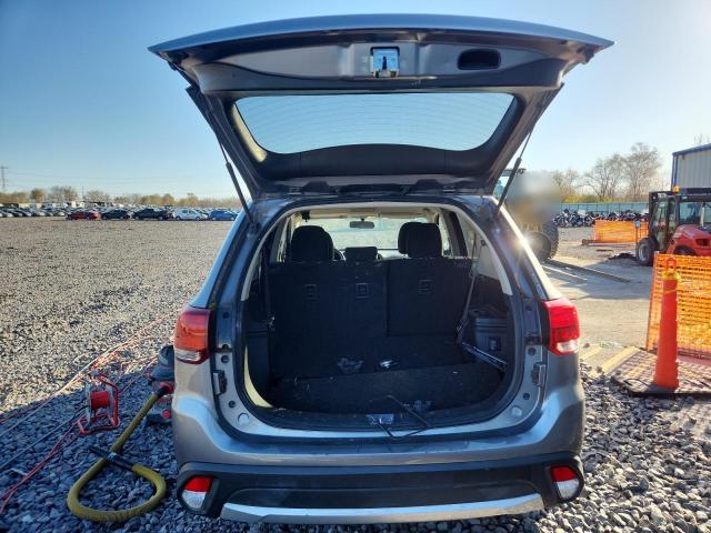 Photo 6 from auction – 2018 MITSUBISHI OUTLANDER with VIN JA4AZ3A31JZ058128