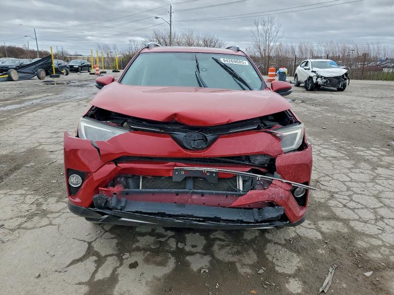 Photo 5 from auction – 2016 TOYOTA RAV4 XLE with VIN JTMWFREV0GJ064545