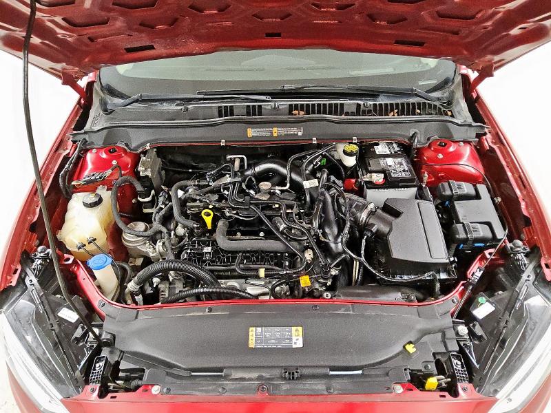 Photo 11 from auction – 2020 FORD FUSION SEL with VIN 3FA6P0CDXLR196172