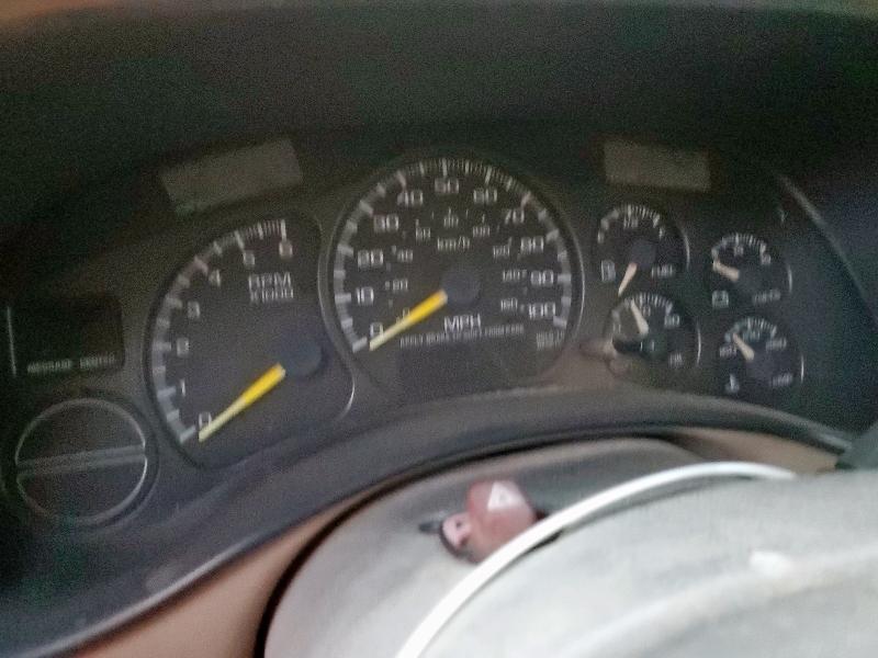 Photo 9 from auction – 2001 CHEVROLET SILVERADO with VIN 2GCEC19T211301827