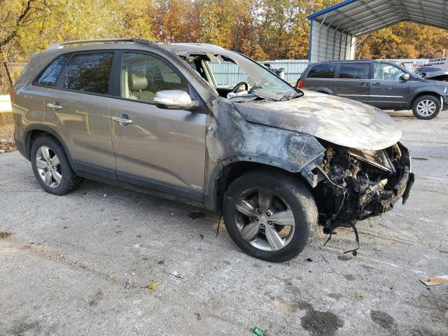 Photo 4 from auction – 2012 KIA SORENTO EX with VIN 5XYKUCA61CG250394