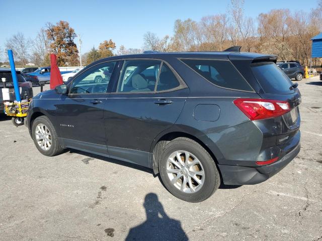 Photo 2 from auction – 2018 CHEVROLET EQUINOX with VIN 2GNAXHEV8J6280141