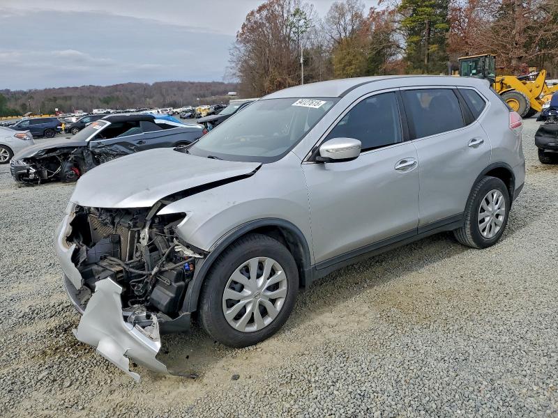 NISSAN ROGUE S 2015 with VIN KNMAT2MT3FP556248 - Photo from auction