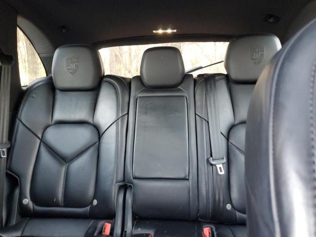 Photo 10 from auction – 2017 PORSCHE CAYENNE SE with VIN WP1AE2A29HLA72504