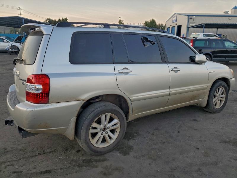 Photo 3 from auction – 2007 TOYOTA HIGHLANDER with VIN JTEEW21A370039114