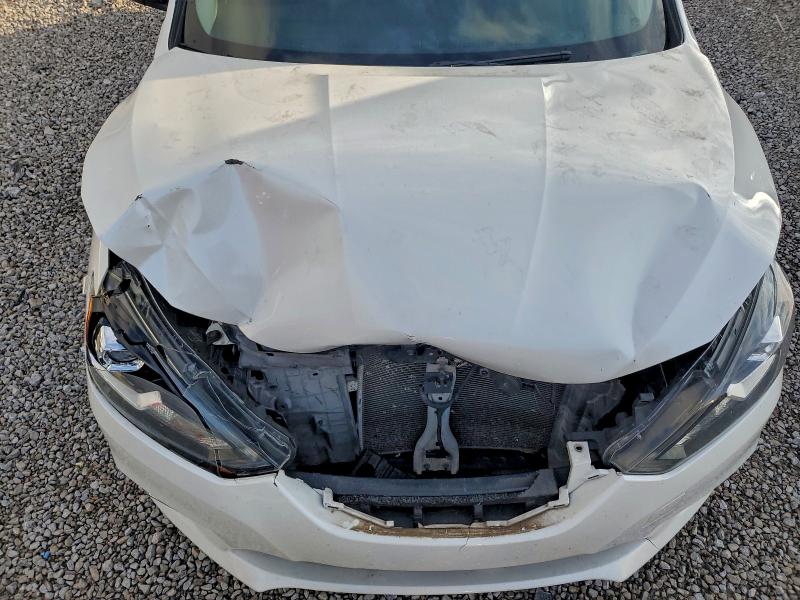 Photo 11 from auction – 2017 NISSAN SENTRA with VIN 3N1AB7AP3HY269441