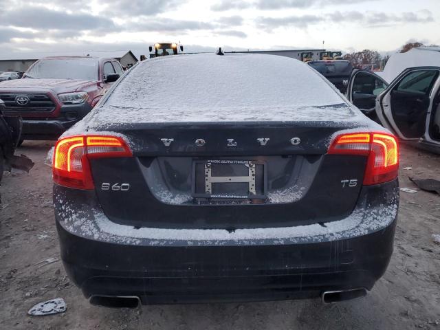 Foto 6 de la subasta – 2015 VOLVO S60 PREMIE con VIN YV140MFK7F2355241