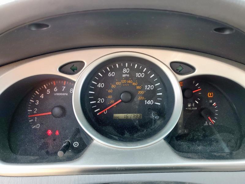 Photo 9 from auction – 2004 TOYOTA HIGHLANDER with VIN JTEGP21A140022877
