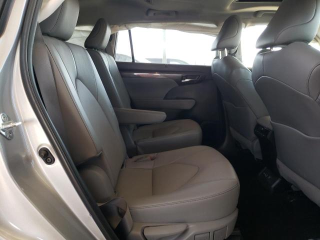 Photo 11 from auction – 2022 TOYOTA HIGHLANDER with VIN 5TDXBRCH1NS086082