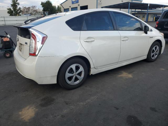 Photo 3 from auction – 2013 TOYOTA PRIUS with VIN JTDKN3DU8D0355089