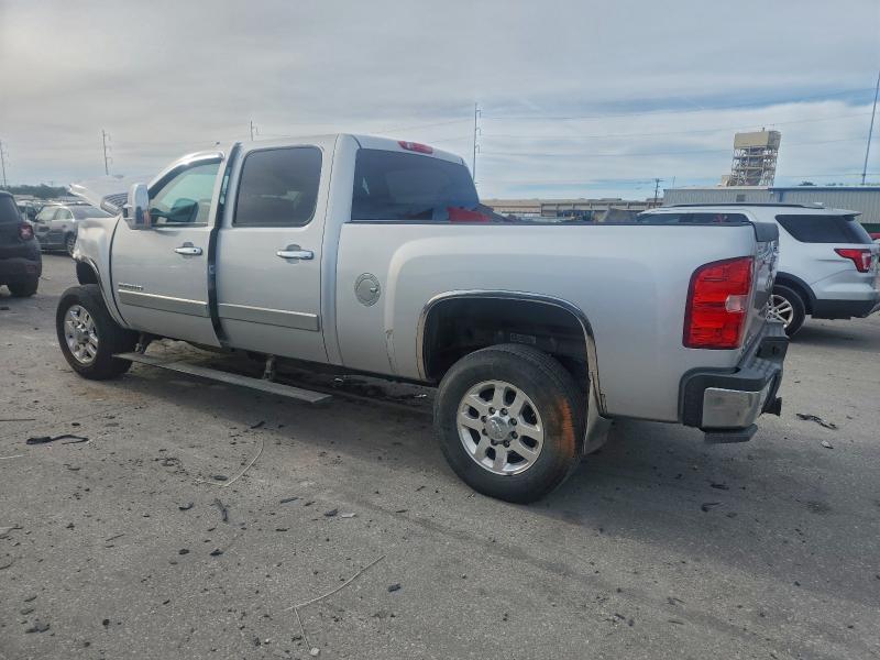 Photo 2 from auction – 2011 CHEVROLET SILVERADO with VIN 1GC1CYC84BF172043