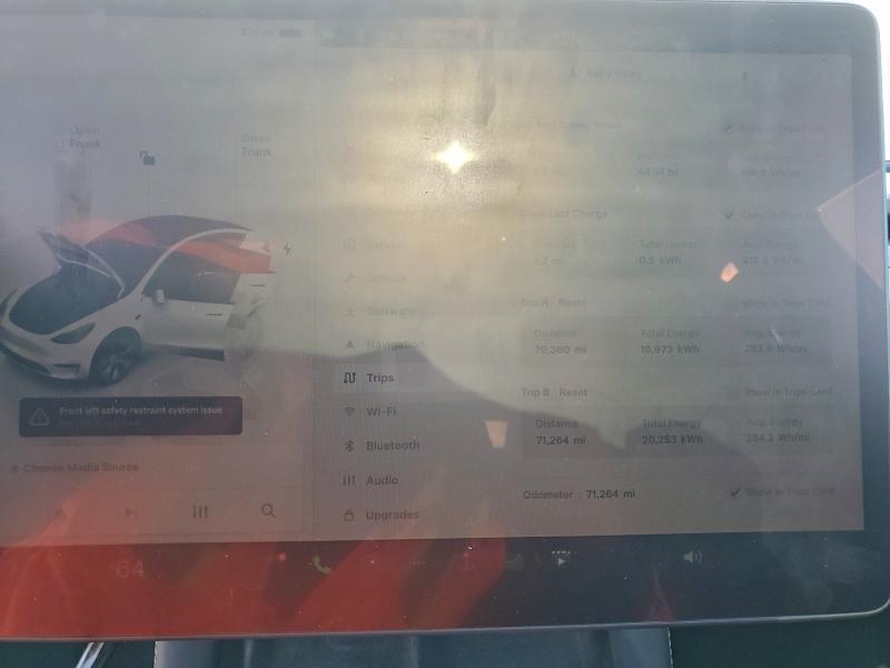 Zdjęcie 9 z aukcji – 2023 TESLA MODEL Y z VIN 7SAYGDEEXPA094197