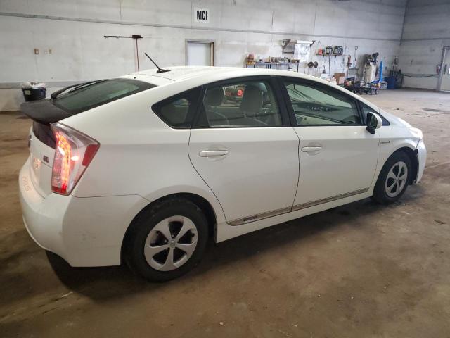 Photo 3 from auction – 2013 TOYOTA PRIUS with VIN JTDKN3DU3D5550553