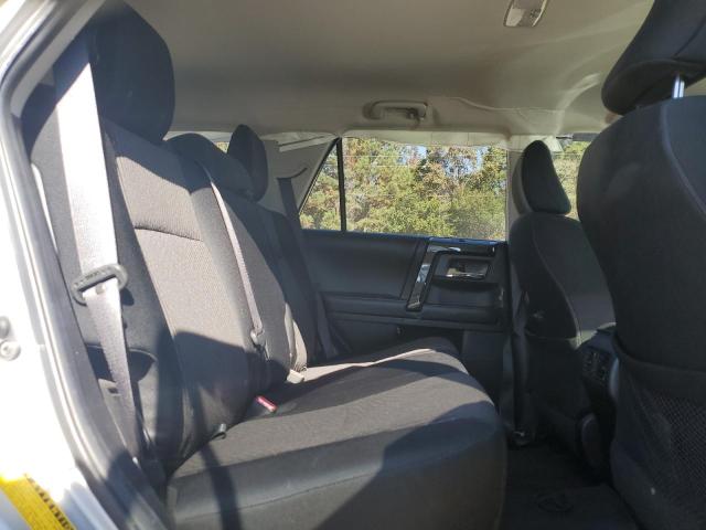 Photo 11 from auction – 2019 TOYOTA 4RUNNER with VIN JTEBU5JR7K5701398