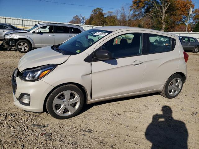 CHEVROLET SPARK LS 2019 with VIN KL8CB6SAXKC817910 - Photo from auction