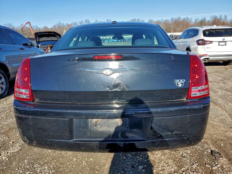 Photo 6 from auction – 2010 CHRYSLER 300 S with VIN 2C3CA2CV9AH329388