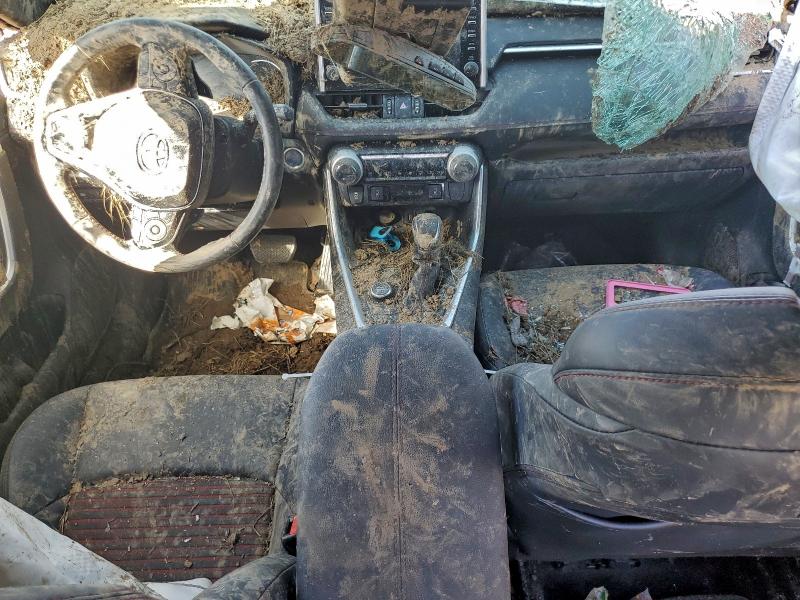 Photo 8 from auction – 2022 TOYOTA RAV4 PRIME with VIN JTMEB3FV7ND102206