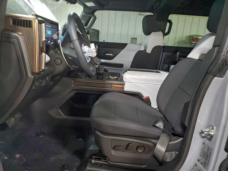 Photo 7 from auction – 2025 GMC HUMMER SUV with VIN 1GKT0NDE4SU115698