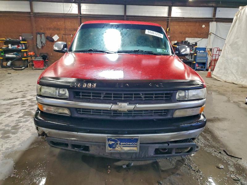 Photo 5 from auction – 2001 CHEVROLET SILVERADO with VIN 1GCEK14V01Z137206