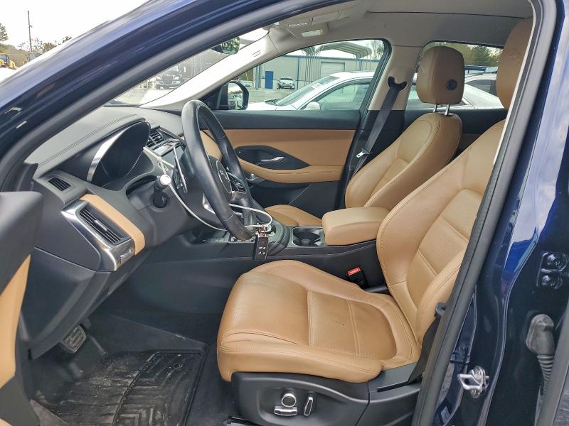 Photo 7 from auction – 2021 JAGUAR E-PACE SE with VIN SADFP2FX0M1024678