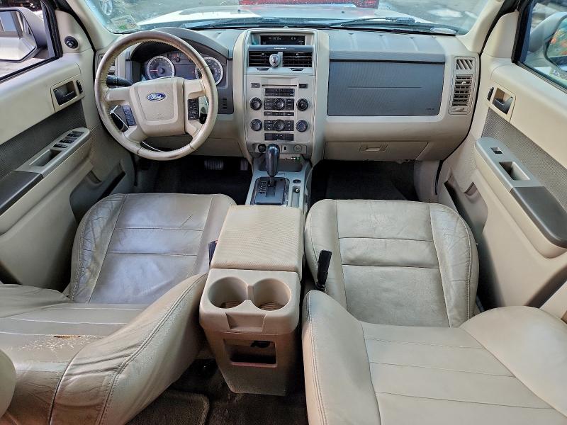 Photo 8 from auction – 2010 FORD ESCAPE XLT with VIN 1FMCU0D77AKC87900