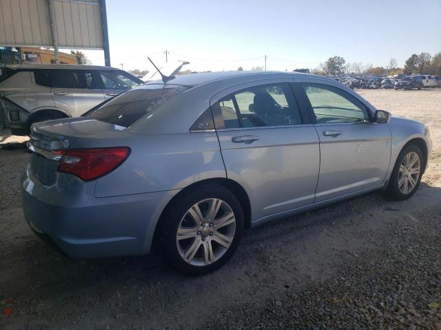Photo 3 from auction – 2013 CHRYSLER 200 TOURIN with VIN 1C3CCBBB1DN764631