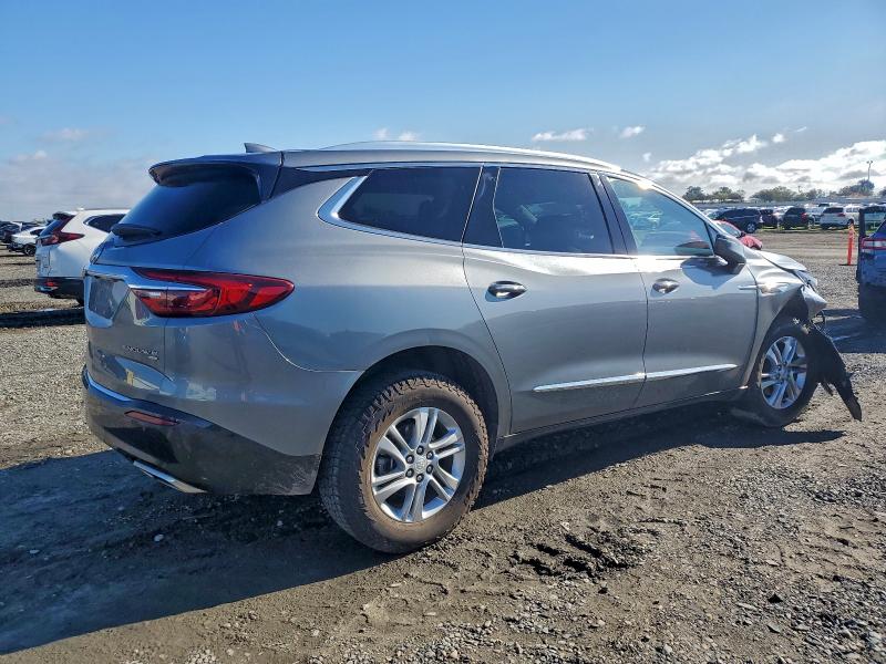 Photo 3 from auction – 2018 BUICK ENCLAVE ES with VIN 5GAEVAKW9JJ263602