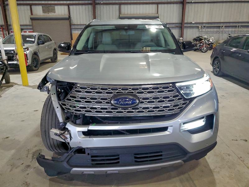 Photo 5 from auction – 2023 FORD EXPLORER L with VIN 1FMSK7FH8PGA60209
