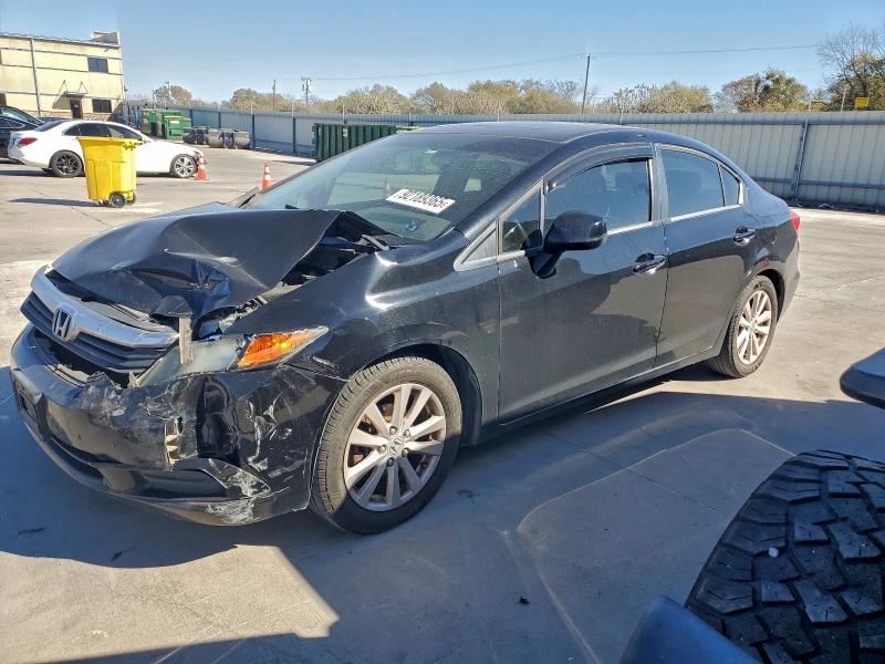 HONDA CIVIC 2012 with VIN 2HGFB2F8XCH314768 - Photo from auction