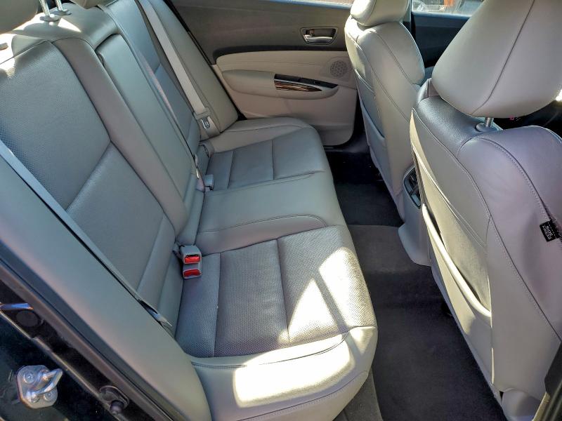 Foto 10 de la subasta – 2015 ACURA TLX TECH con VIN 19UUB1F50FA026476