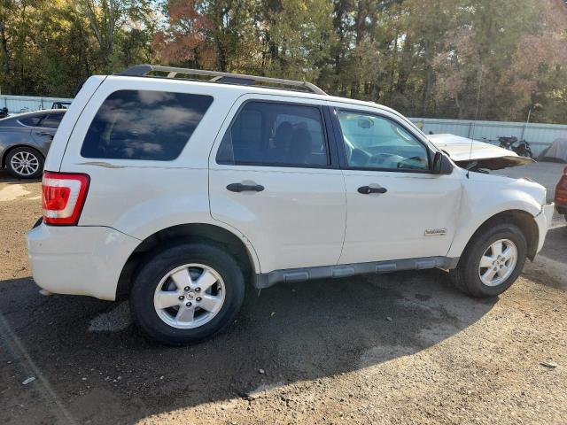 Photo 3 from auction – 2011 FORD ESCAPE XLT with VIN 1FMCU0DG9BKA72472