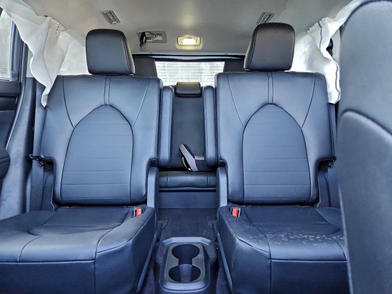 Photo 10 from auction – 2025 TOYOTA HIGHLANDER with VIN 5TDKDRAH5SS555595