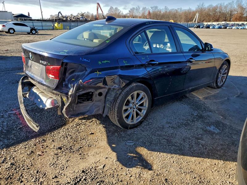 Photo 3 from auction – 2017 BMW 320 XI with VIN WBA8E5G50HNU41495