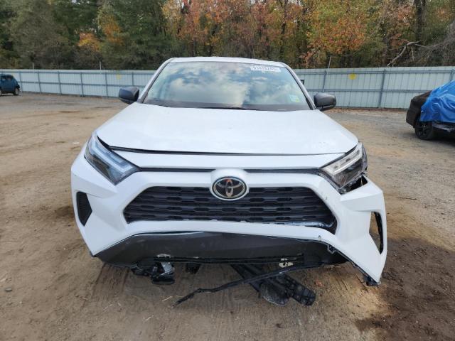 Photo 5 from auction – 2024 TOYOTA RAV4 LE with VIN 2T3H1RFV2RW361374
